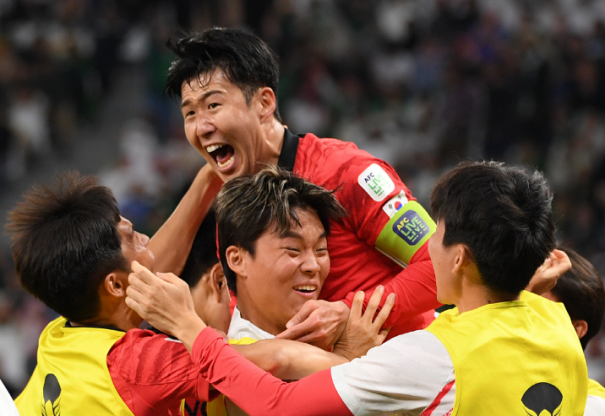 【2023亚洲杯】四分之一决赛对阵揭晓：日本vs伊朗、韩国vs澳大利亚，豪强对决谁能胜出？